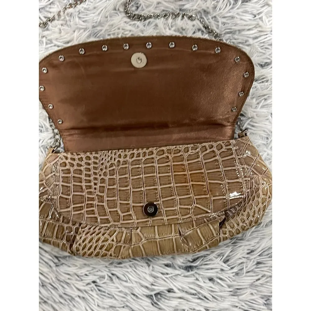 Mock croc leather handbag with‎ mettal chain
